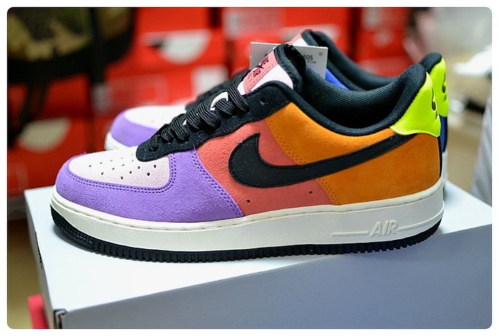 NIKE AIR FORCE 1 07 LV8 POP THE STREET COLLECTION - íì ì»¤ë®¤ëí°